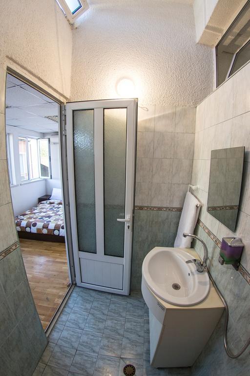 Sofia Central Guest Rooms Værelse billede